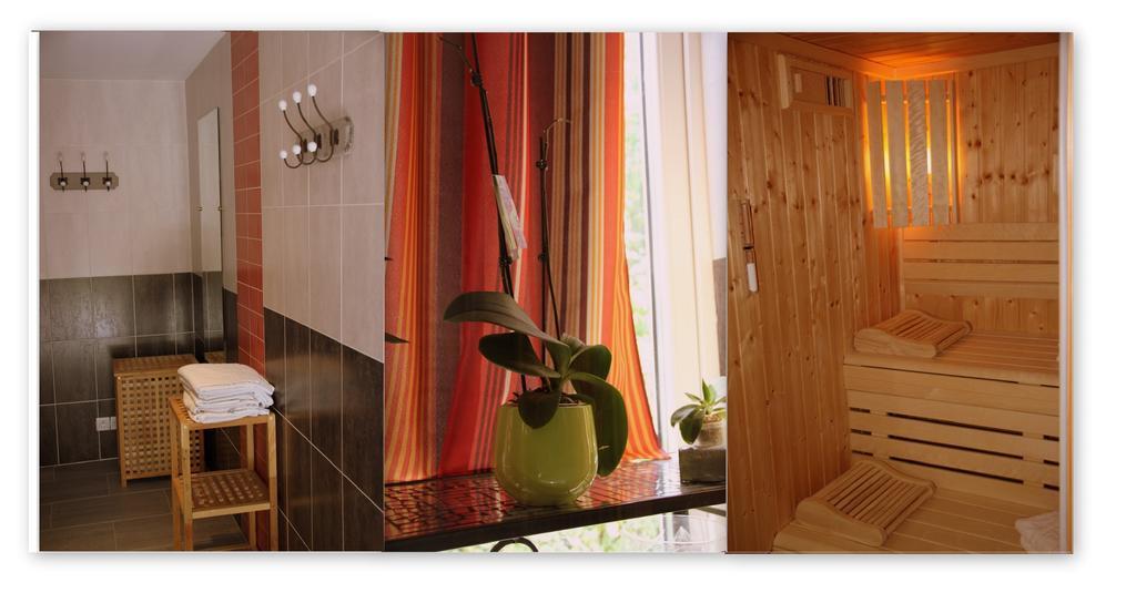 Agape Hotel Niort- Bessines Exterior photo